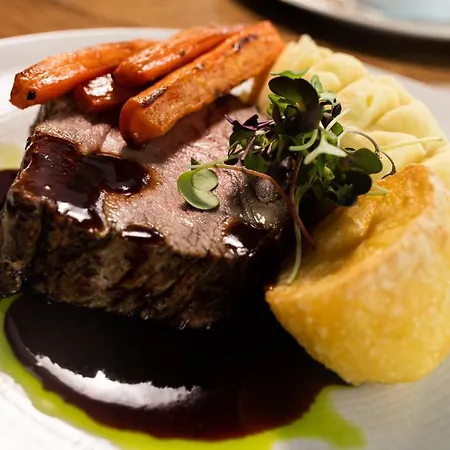 The At Castle * Kilkea