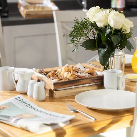 The At Castle * Kilkea