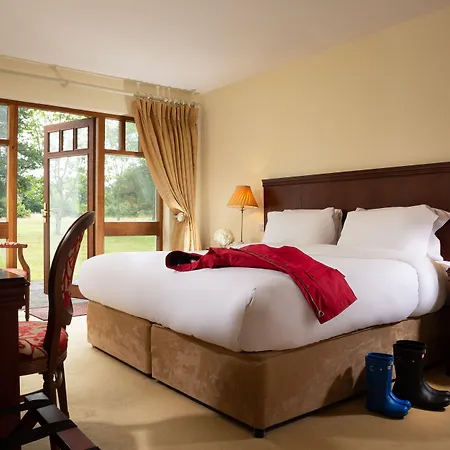 The At Castle * Kilkea