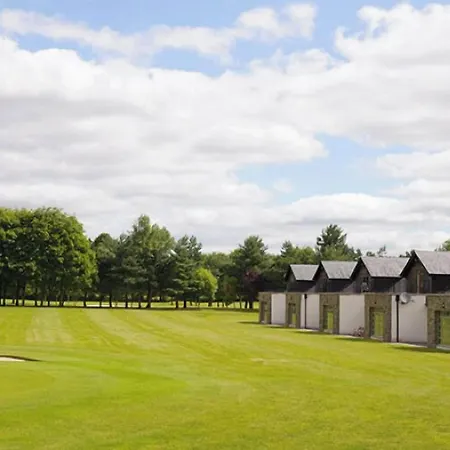 Lodge The At Castle *