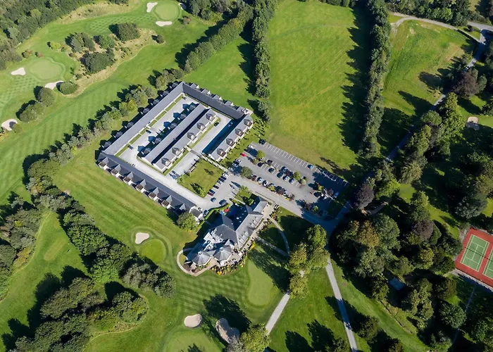 The At Castle Lodge Kilkea