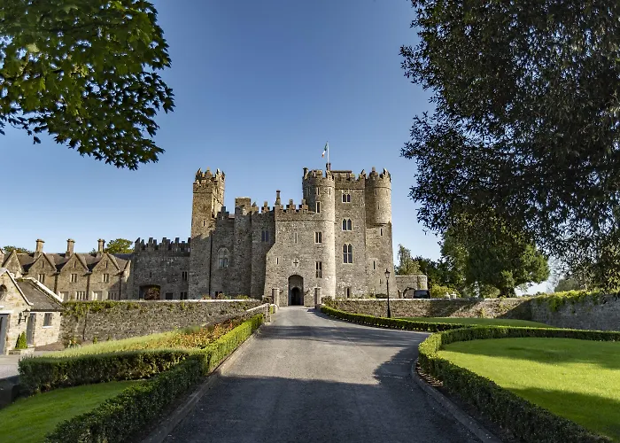 The At Castle Hytte *