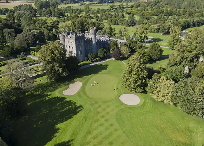 The At Castle Lodge Kilkea